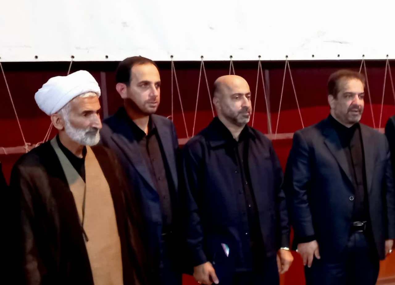 ادعایی برای شیفتگی خدمت نداشتیم/ بهاندازه یکشب چشمانتظاری فرزند شهید عملکرد نداشتم! ادعایی برای شیفتگی خدمت نداشتیم/ بهاندازه یکشب چشمانتظاری فرزند شهید عملکرد نداشتم!