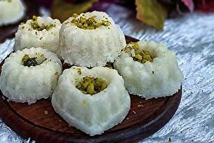 طرز تهیه لوز نارگیل با پودر قند با همه نکات