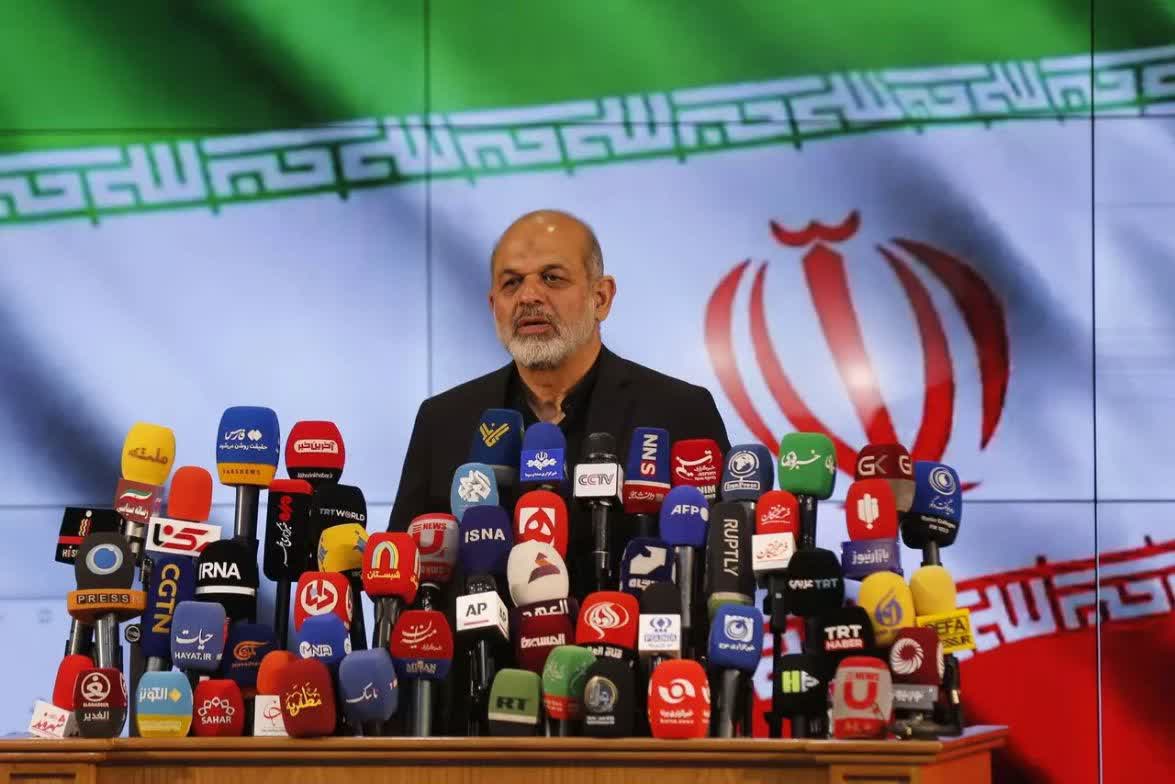 سخنان وزیر کشور در آخرین روز ثبت نام داوطلبان ریاست جمهوری سخنان وزیر کشور در آخرین روز ثبت نام داوطلبان ریاست جمهوری