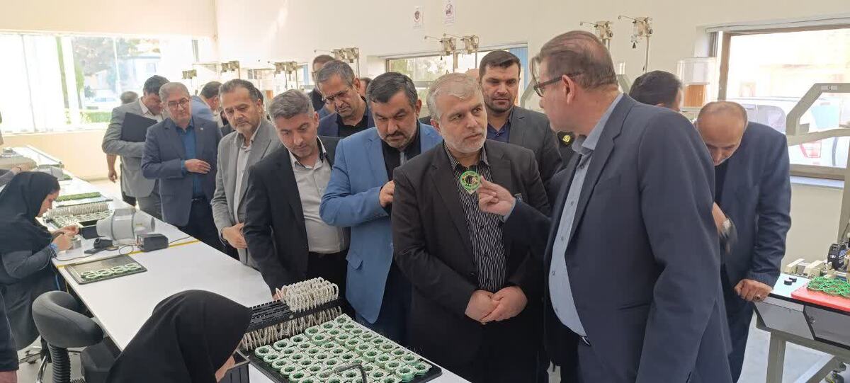 بازدید رئیس کل دادگستری مازندران از دو شرکت تولیدی در فریدونکنار