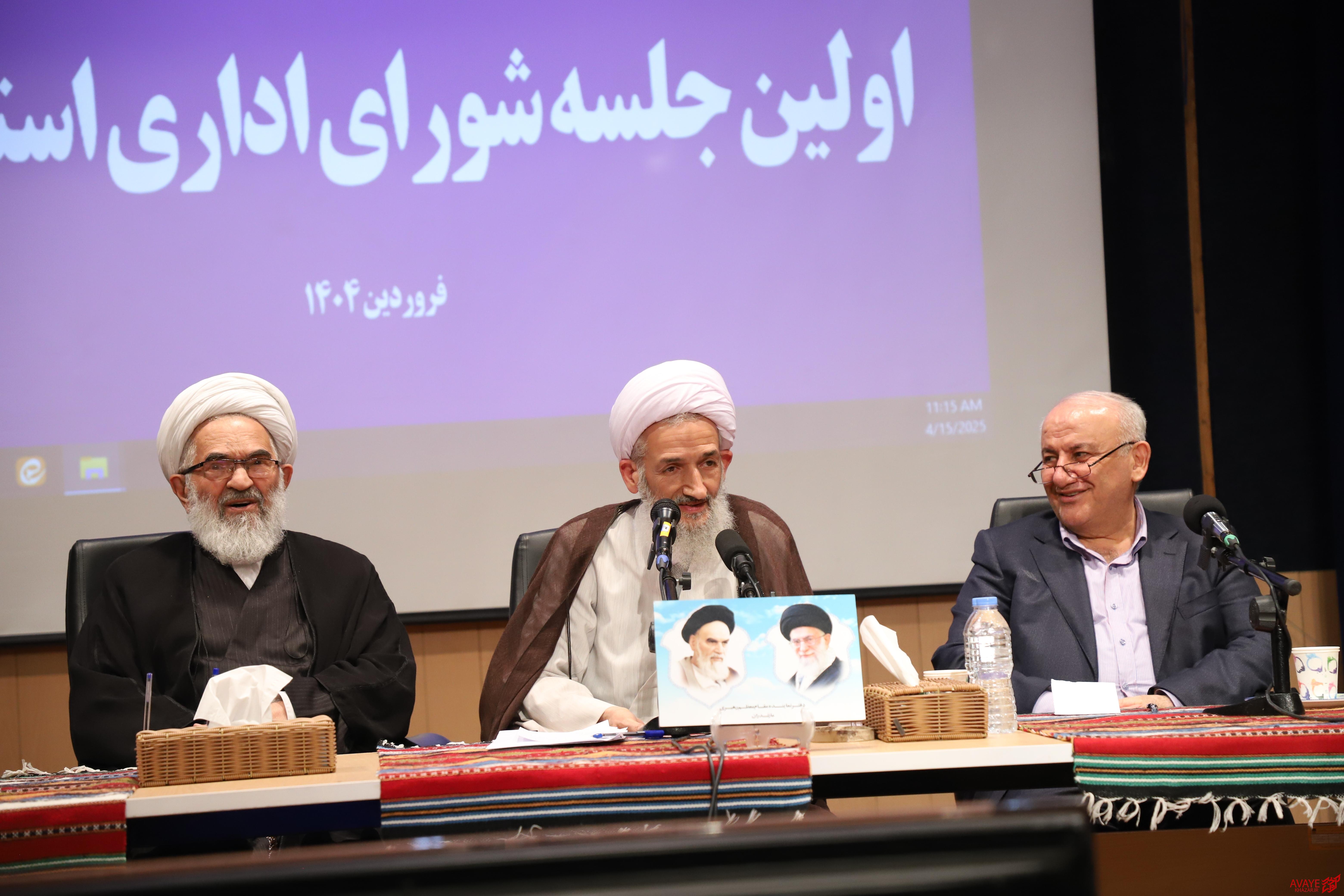 فاصله اجرایی طرحها از کاغذ تا زمین بسیار است فاصله اجرایی طرحها از کاغذ تا زمین بسیار است