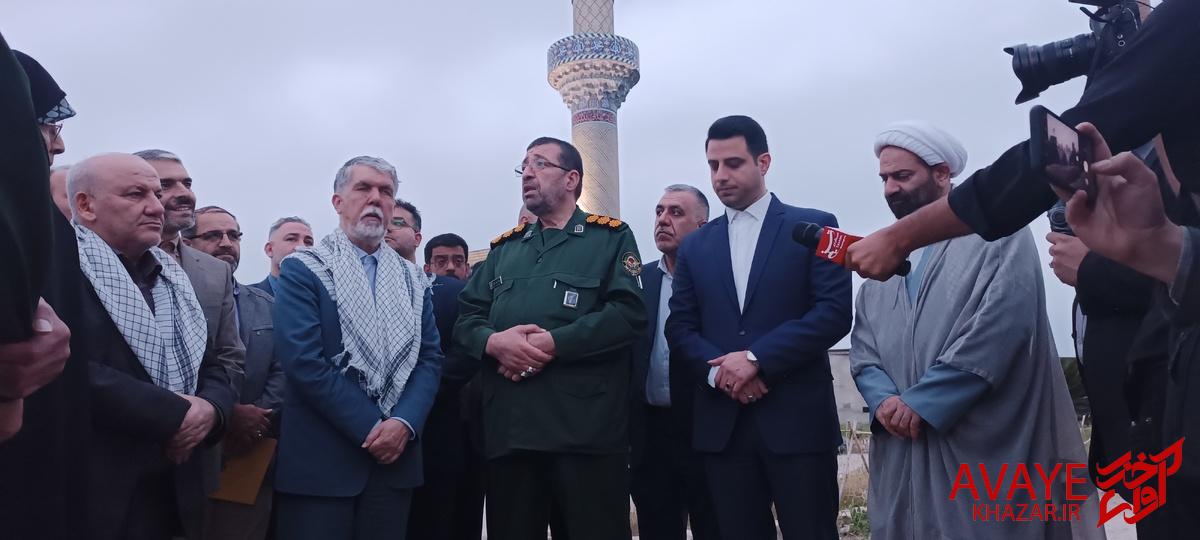 بازدید وزیر فرهنگ از موزه دفاع مقدس مازندران