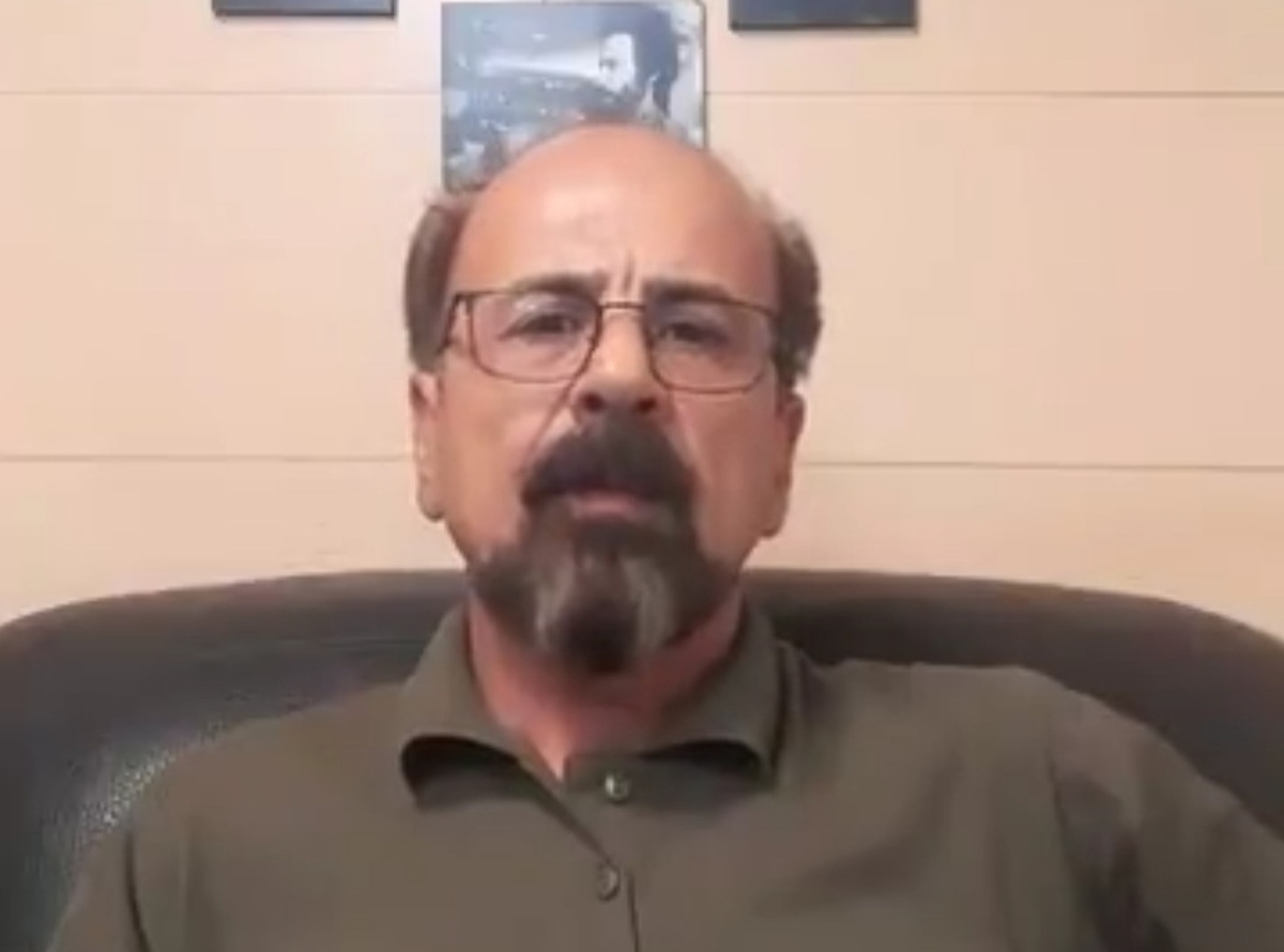 گفتگو با دکتر علی آبان/از رویای شاعرانه در افتلت تا چکامه‌سرایی در پایتخت