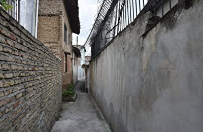 چگونه در عرض ۴۰سال، یک عروس را بدل به عجوزه کنیم