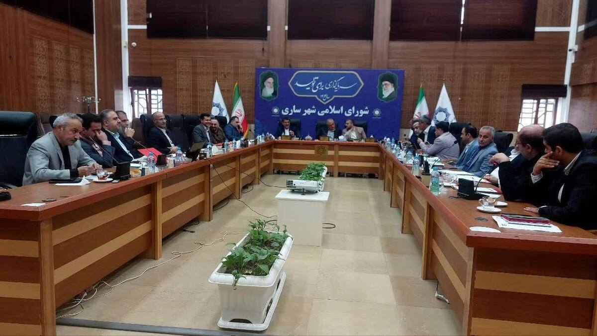 تأکید شورا بر بهبود خدمات شهری و تصویب بن کارت کارکنان شهرداری