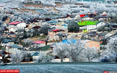 بارش برف بهاری در دودانگه‌ی ساری