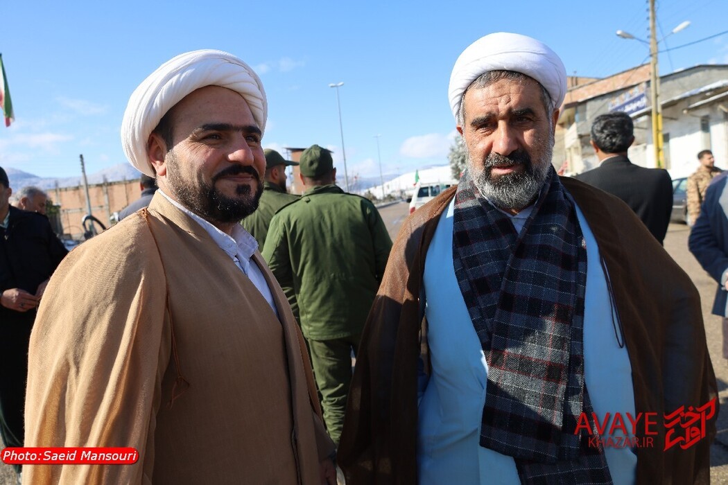 حضور مردم دودانگه در راهپیمایی عید بزرگ انقلاب