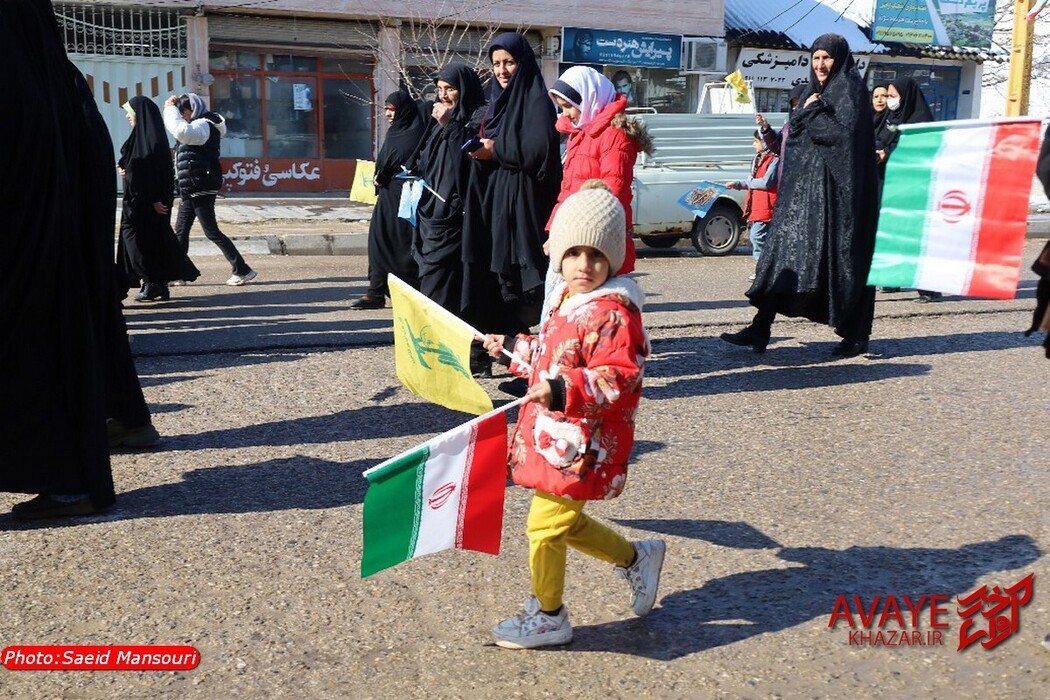 حضور مردم دودانگه در راهپیمایی عید بزرگ انقلاب
