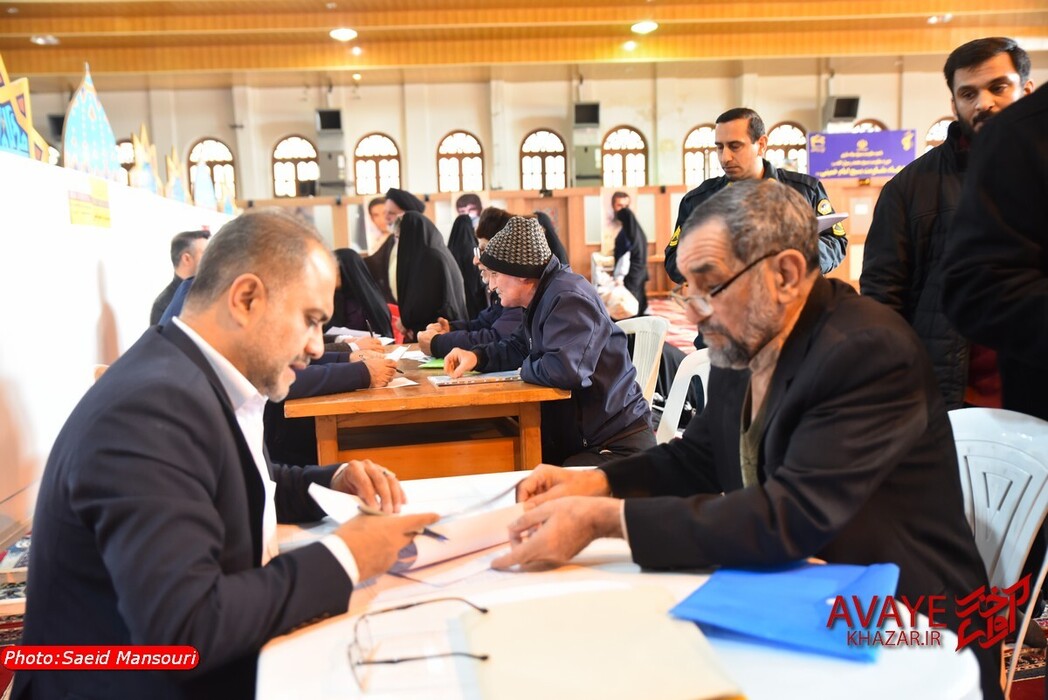 میز خدمت دادستان و قضات دادسرای عمومی و انقلاب ساری
