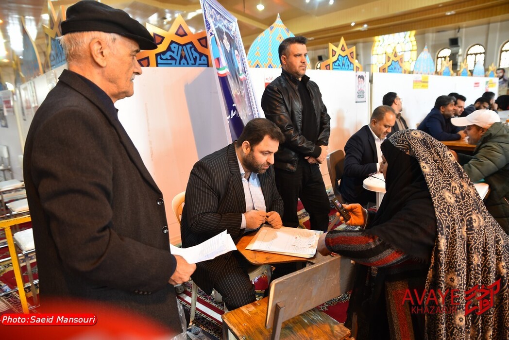 میز خدمت دادستان و قضات دادسرای عمومی و انقلاب ساری