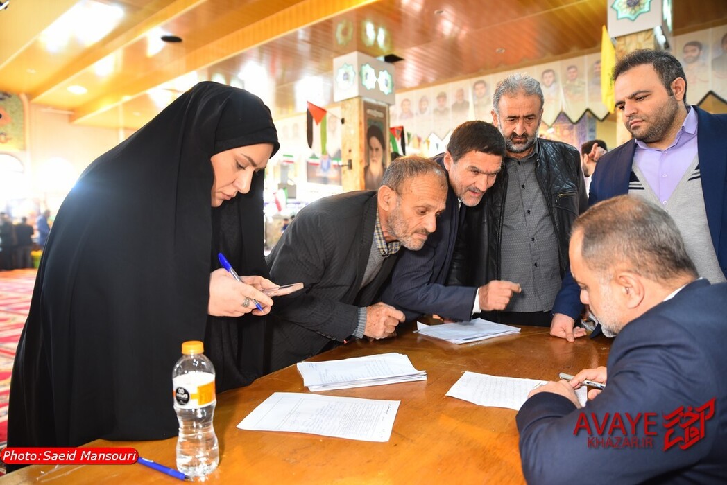 میز خدمت دادستان و قضات دادسرای عمومی و انقلاب ساری