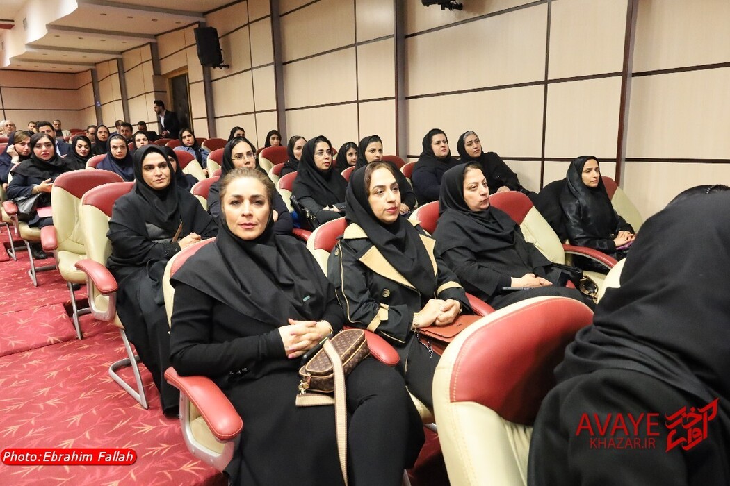 همایش بیستمین سالروز تاسیس بیمه دی در مازندران